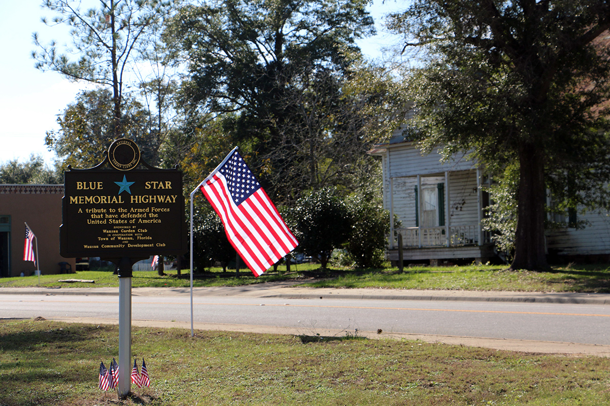 Photo Gallery- Town of Wausau, Florida Displays American Flags in a ...